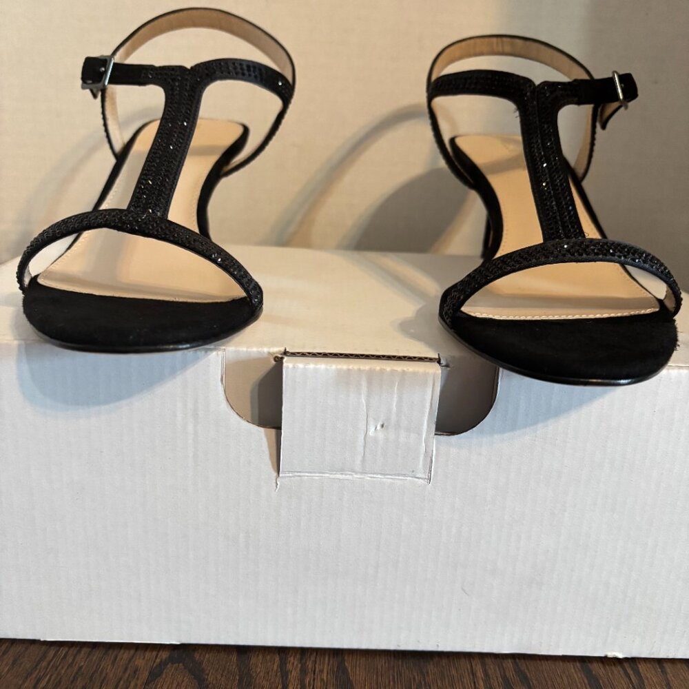 Pelle Moda Black Iya T-Strap kitten heels SZ: 8.5 - Picture 6 of 16